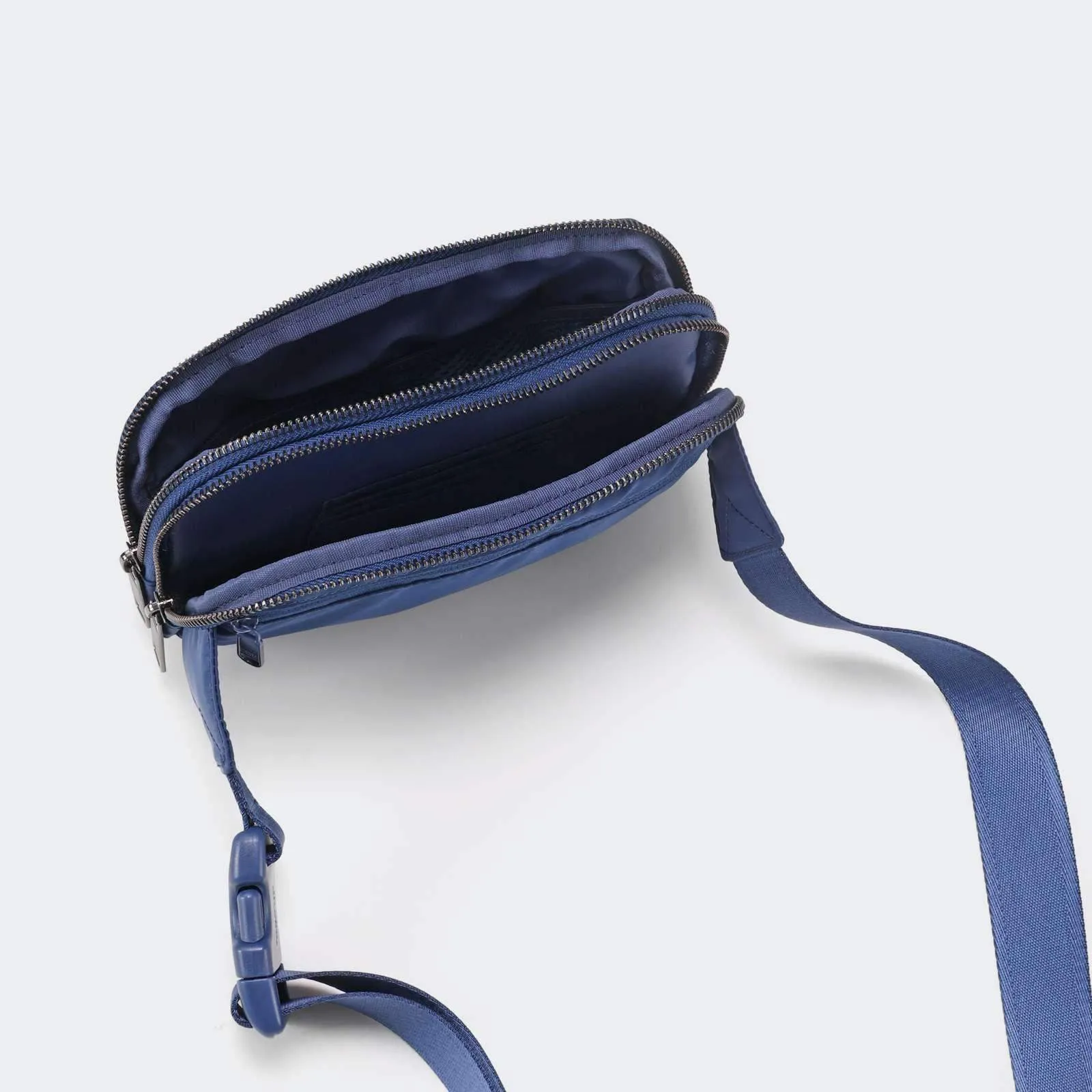 5 Zipper Pockets Purse Fanny Packs with Card Slots 2L