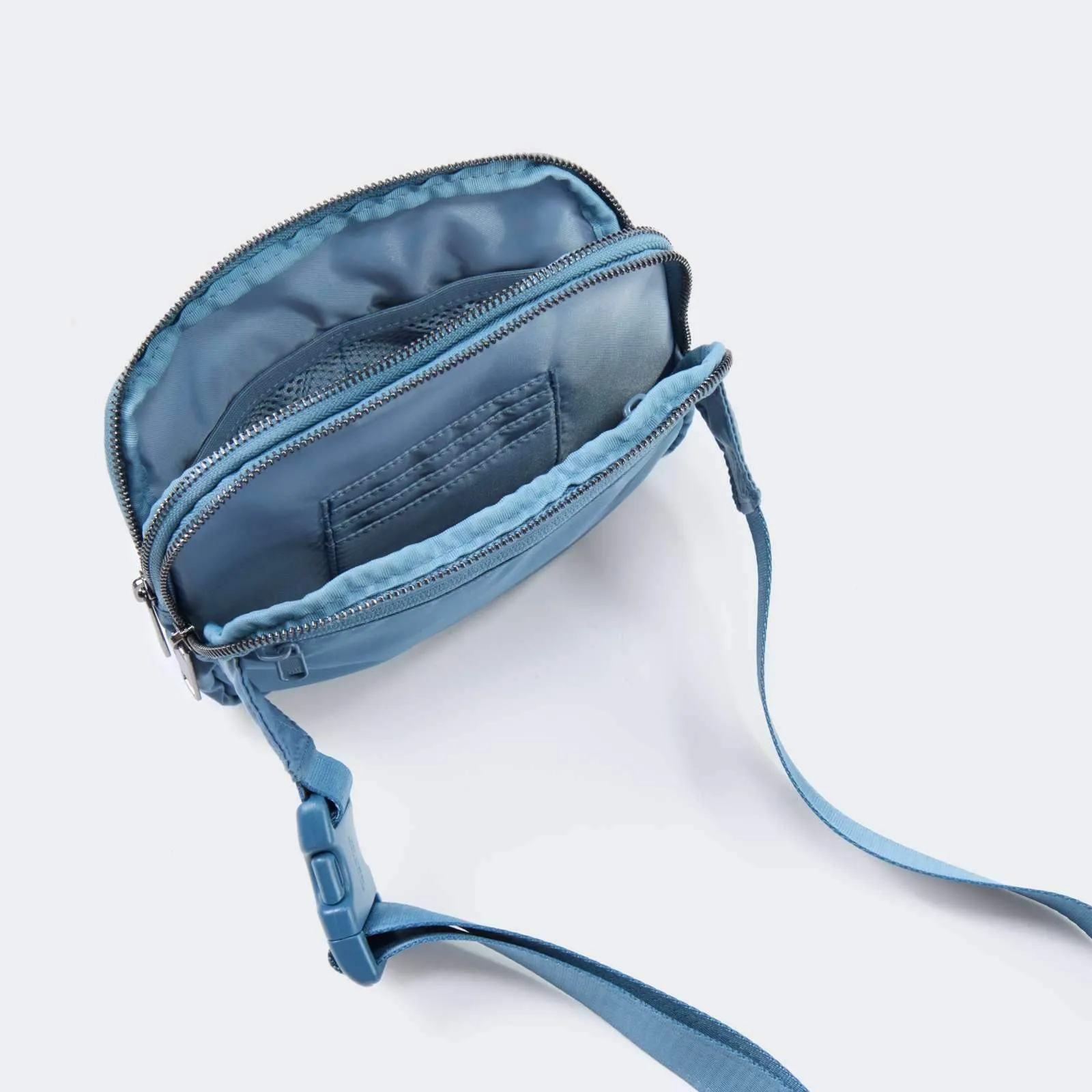 5 Zipper Pockets Purse Fanny Packs with Card Slots 2L
