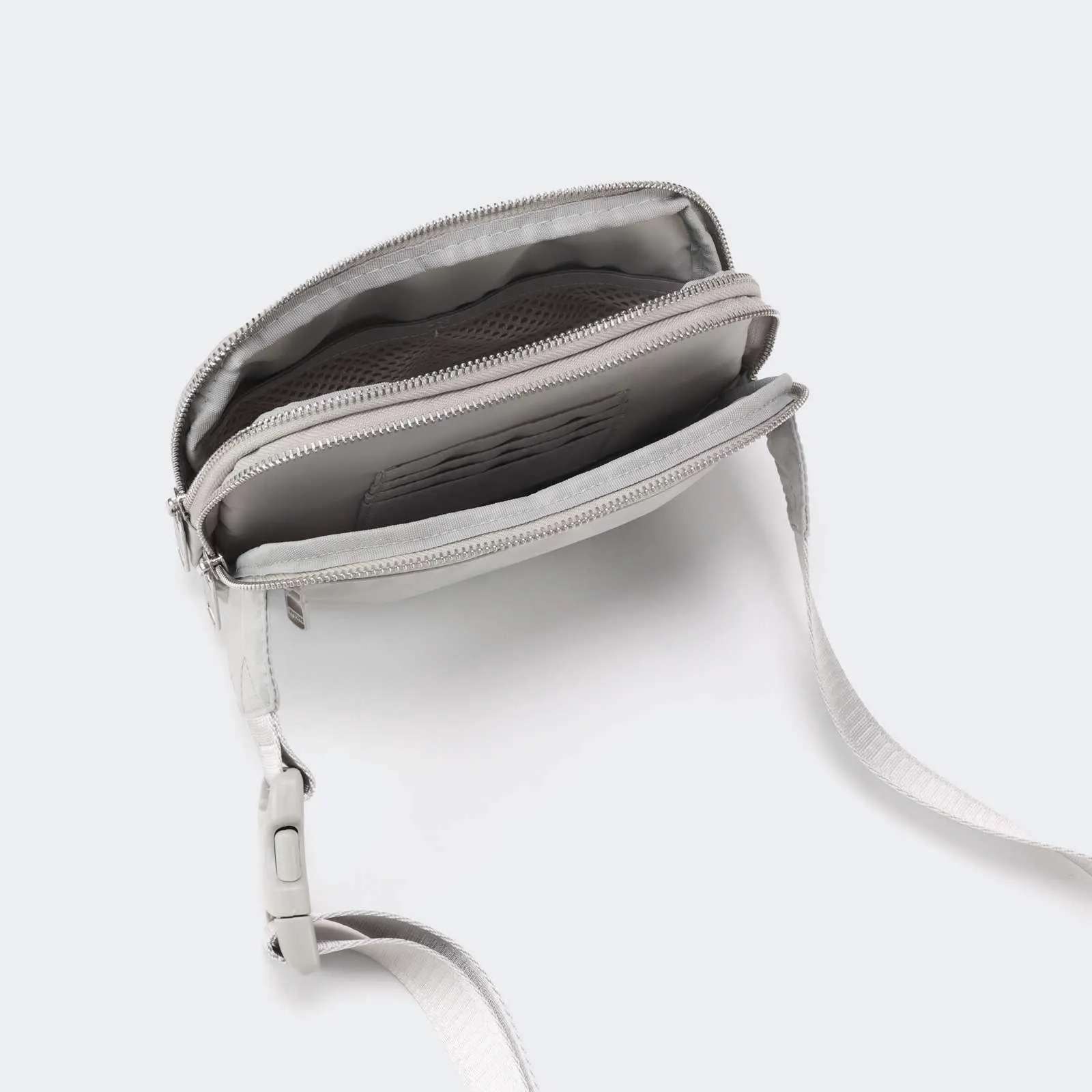 5 Zipper Pockets Purse Fanny Packs with Card Slots 2L