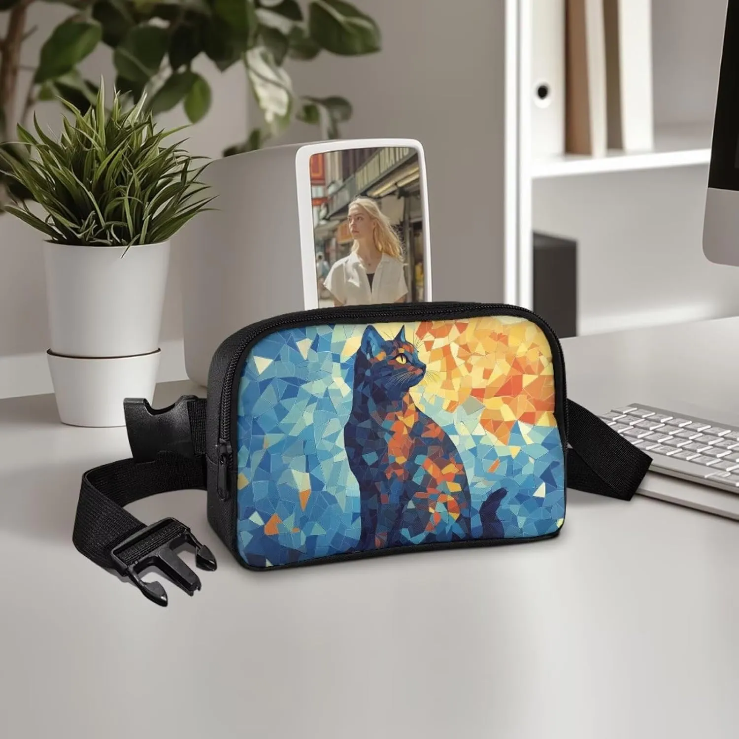 Art Cat Fanny Pack for Women Birthday Gifts for Women Sister Friends Practical Portable Waist Pack with Adjustable Strap for Travel Outdoor Shopping Blue Belt Bag Small Personalized