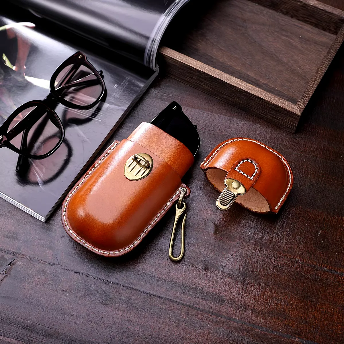 Black Cowhide Leather Eyewear Organizer with Hook - Stylish