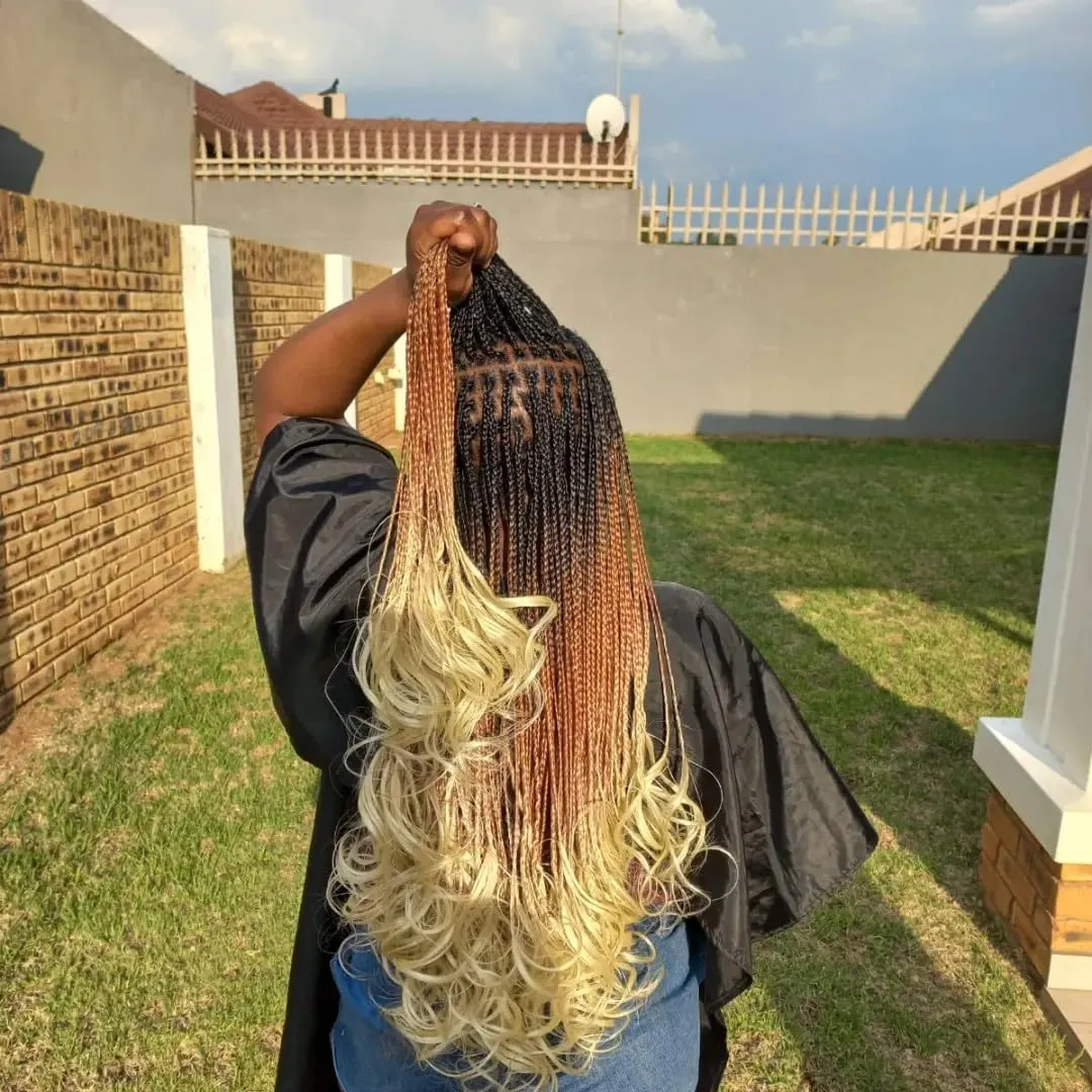 Colorful Queen French Curly Braiding Hair 7 Packs 22 Inch Pre Stretched Ombre Braiding Hair Crochet Braids for Women Spanish Curly Ends Synthetic Hair Extensions 1B/30/613#