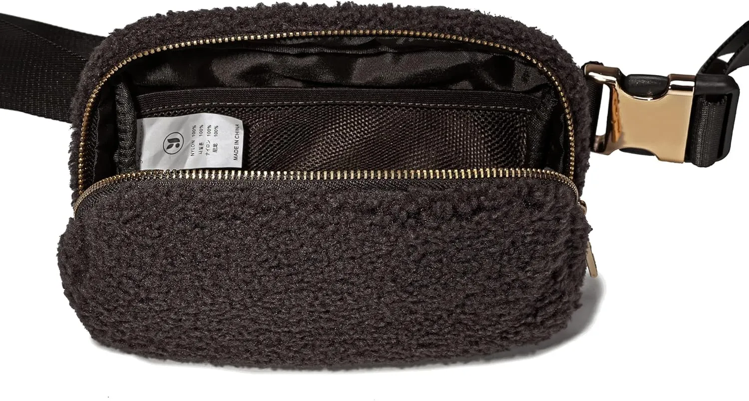 FODOKO Sherpa Belt Bag, Fleece Crossbody Bag Fanny Pack for Women Fashionable Everywhere Waist Bum Bag Pack with Hardware Buckle (Coffee)