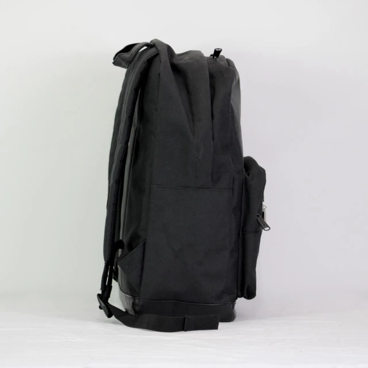 Herschel Pop Quiz Backpack (Black/Black)