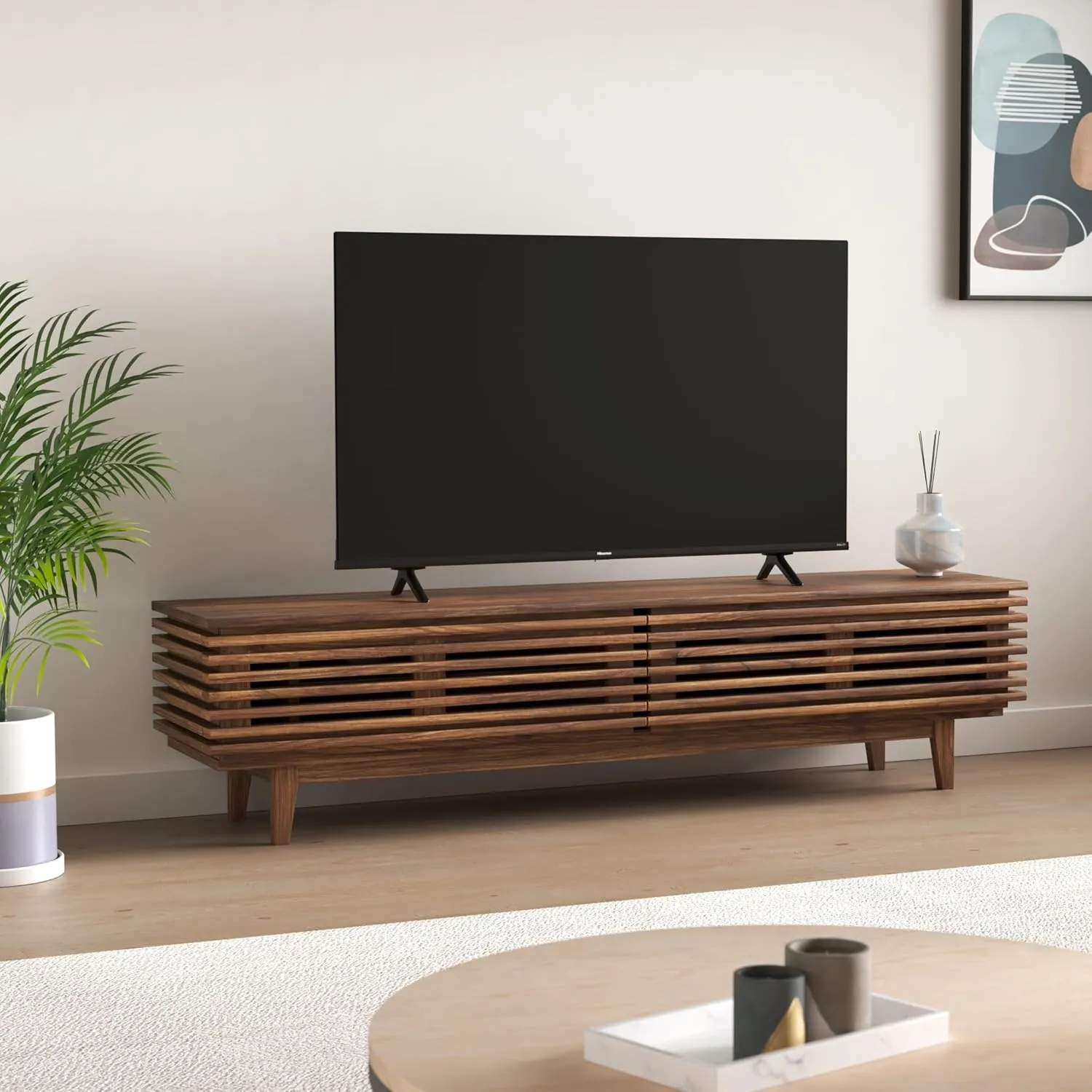 Hisense 50-Inch Class R6 Series 4K UHD Smart Roku TV with Alexa Compatibility, Dolby Vision HDR, DTS Studio Sound, Game Mode (50R6G),Black