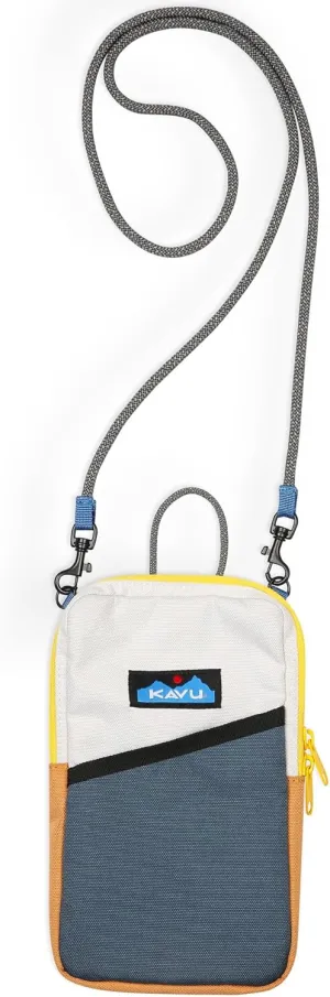 KAVU Essential Case, Camper Cove, One Size