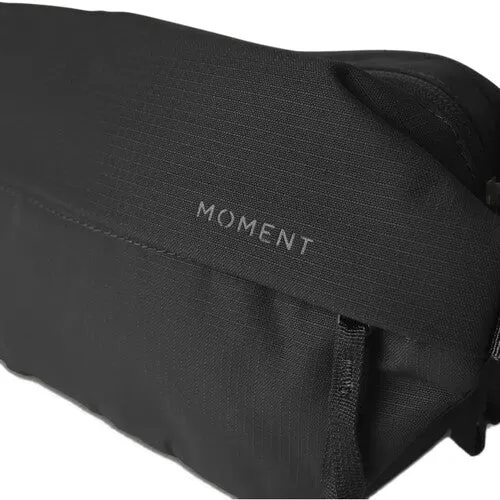 Moment Everything Sling (Black, 2L)