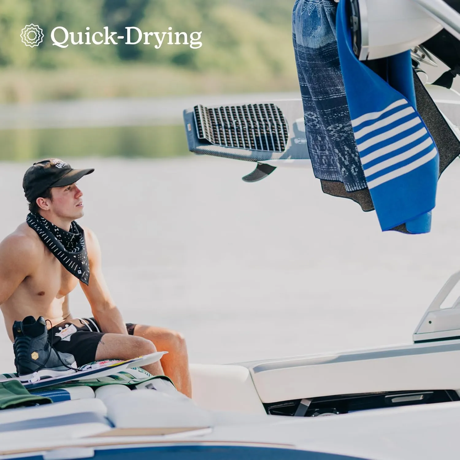Nomadix Original Towel - Perfect for Beach, Pool, Travel, Camping, Yoga - Made with Recycled Materials - Super Absorbent - Sand Resistant