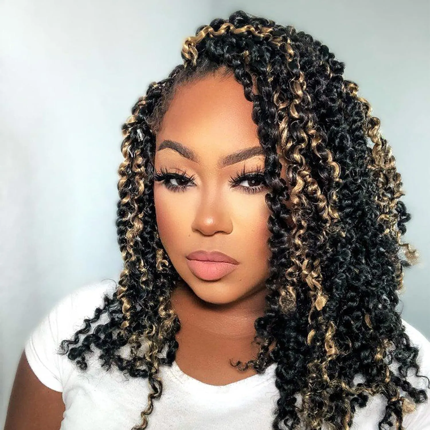 Passion Twist Hair - 10 Inch 7packs Black Mix Blonde Water Wave Crochet Braids Synthetic Braiding Hair Extensions (10 Inch 7Packs, P27)