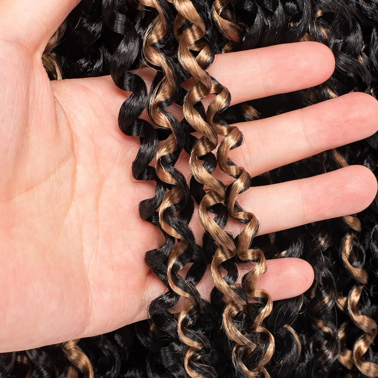Passion Twist Hair - 10 Inch 7packs Black Mix Blonde Water Wave Crochet Braids Synthetic Braiding Hair Extensions (10 Inch 7Packs, P27)