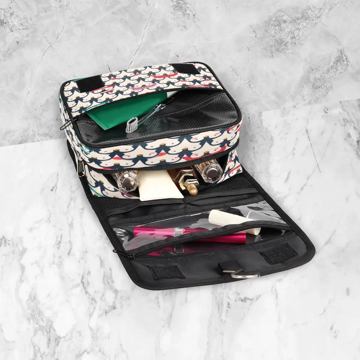 Penguin Pattern Hanging Toiletry Bag Waterproof Makeup Cosmetic Bag Travel Bag Organizer for Accessories Shampoo Full Sized Container Travel-Essentials Toiletry Bag