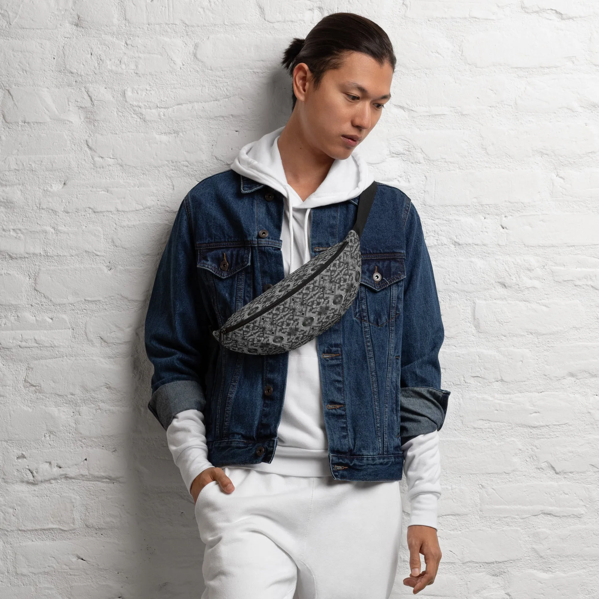 "Savvy Silver" Fanny Pack
