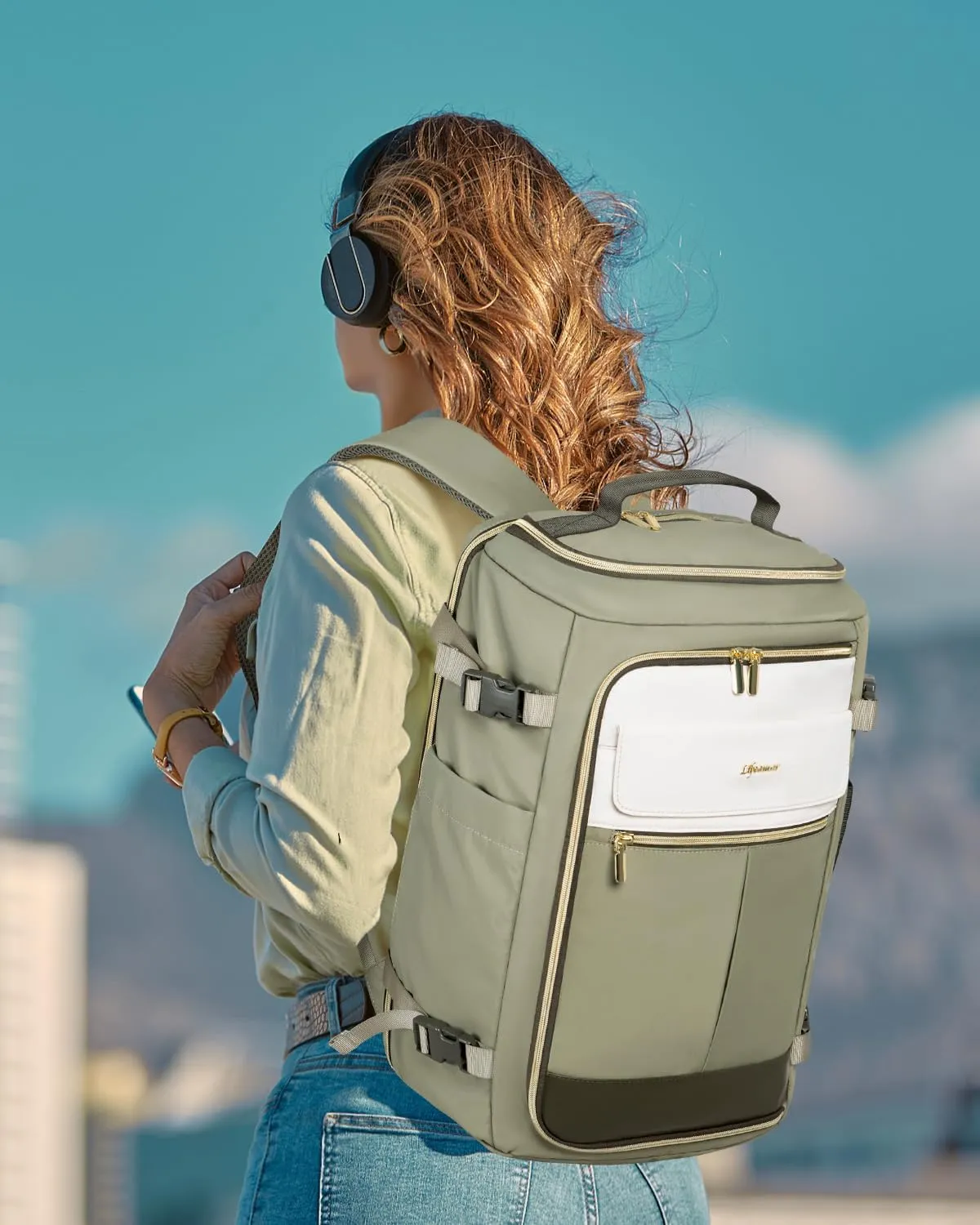 Travel Backpack for Women, 40L Carry On Backpacks Flight Approved, 18x14x8 Inches Personal Item Travel Bag, Large Backpack for Travel fits 17.3” Laptop, Waterproof Weekender Bag