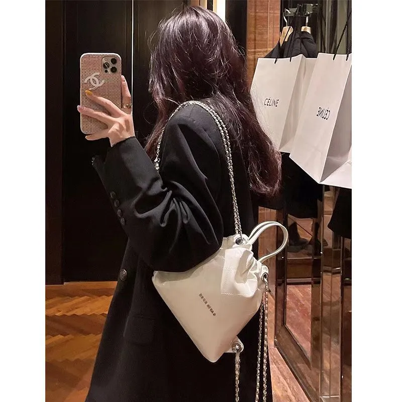 Versatile Design Sense Large Capacity Chain Backpacks